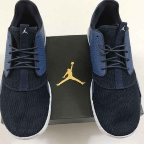 men's air jordan eclipse off court shoes